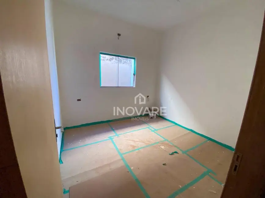 Casa com 3 quartos à venda, 180m2 em Itumbiara - GO - imagem 4 Foto 4 de Casa com 3 quartos à venda, 180m2 em Itumbiara - GO