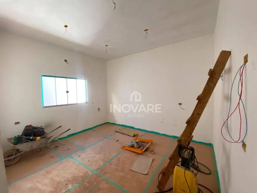 Casa com 3 quartos à venda, 180m2 em Itumbiara - GO - imagem 2 Foto 2 de Casa com 3 quartos à venda, 180m2 em Itumbiara - GO