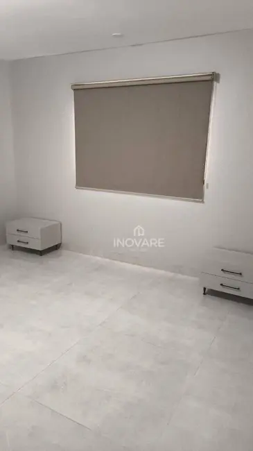 Foto 4 de Casa com 3 quartos para alugar, 468m2 em Dom Bosco, Itumbiara - GO