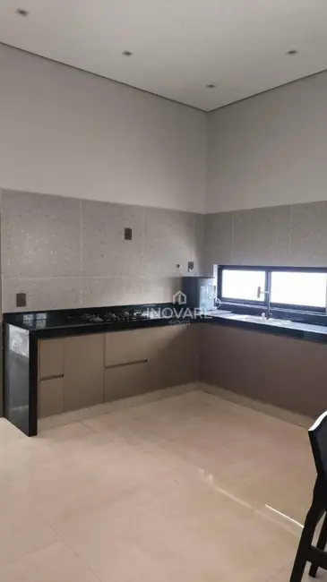 Foto 9 de Casa com 3 quartos para alugar, 468m2 em Dom Bosco, Itumbiara - GO