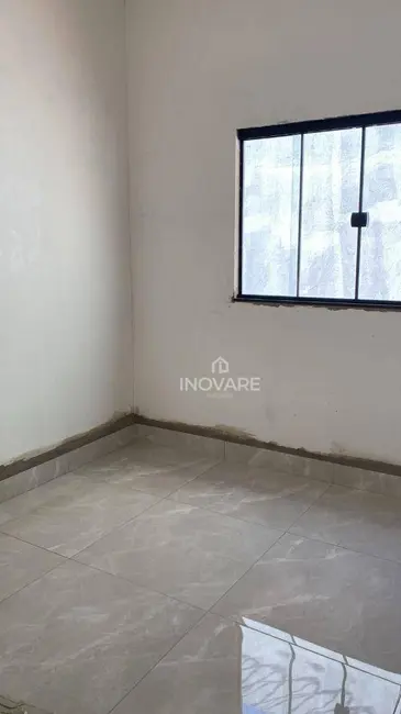 Casa com 3 quartos à venda, 250m2 em Residencial Jardim Primavera, Itumbiara - GO - imagem 3 Foto 3 de Casa com 3 quartos à venda, 250m2 em Residencial Jardim Primavera, Itumbiara - GO