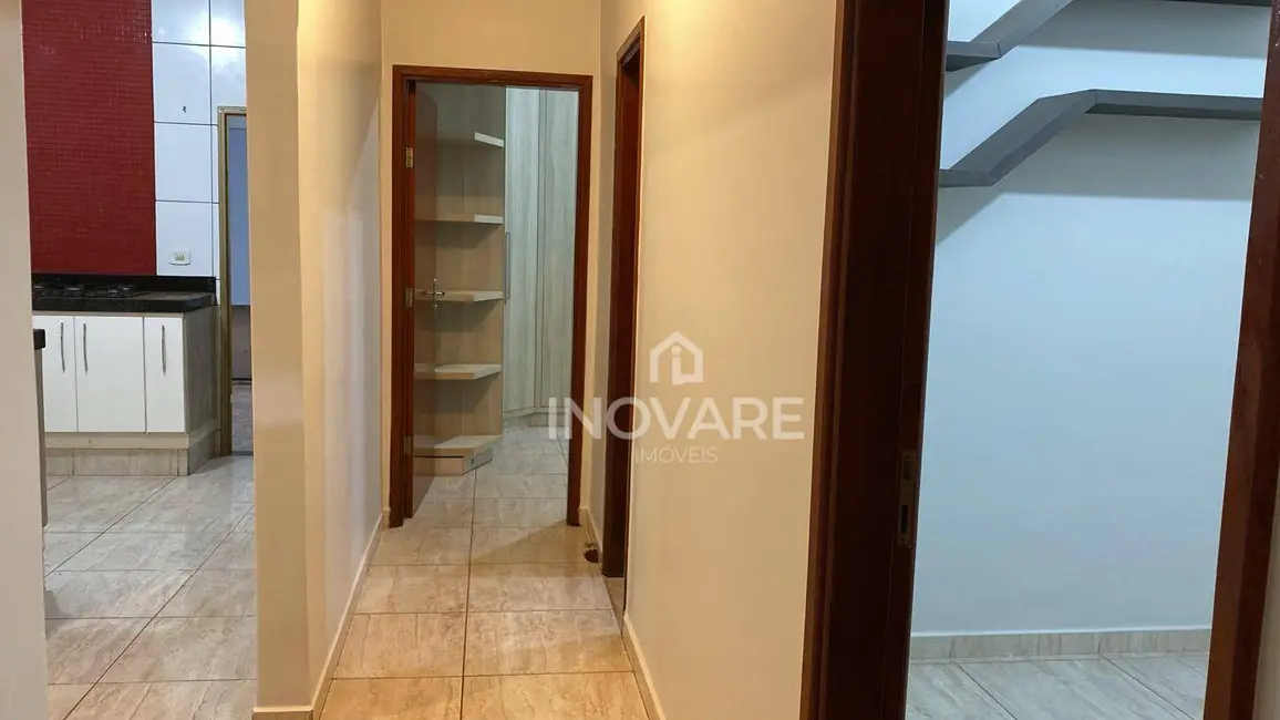 Casa com 3 quartos à venda e para alugar, 360m2 em Itumbiara - GO - imagem 6 Foto 6 de Casa com 3 quartos à venda e para alugar, 360m2 em Itumbiara - GO