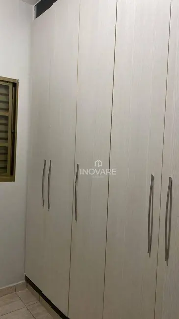 Casa com 3 quartos à venda e para alugar, 360m2 em Itumbiara - GO - imagem 8 Foto 8 de Casa com 3 quartos à venda e para alugar, 360m2 em Itumbiara - GO