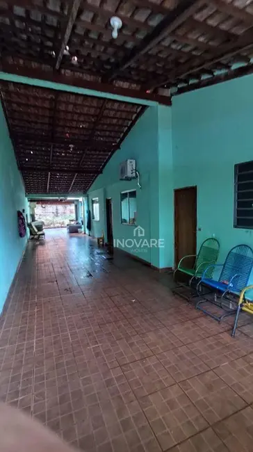 Casa com 3 quartos à venda, 360m2 em Parque Vale dos Buritys III, Itumbiara - GO - imagem 1 Foto 1 de Casa com 3 quartos à venda, 360m2 em Parque Vale dos Buritys III, Itumbiara - GO