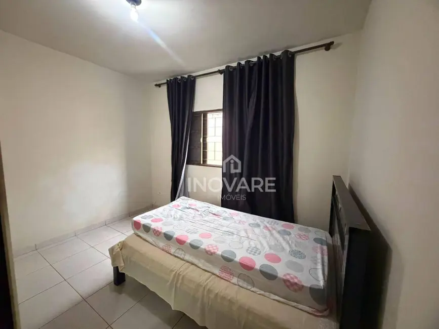 Foto 5 de Casa com 3 quartos à venda, 180m2 em Itumbiara - GO