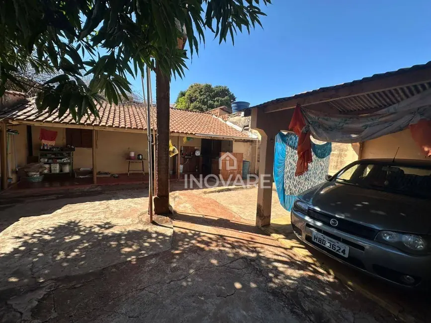 Foto 9 de Casa com 2 quartos à venda, 260m2 em Setor Anhanguera, Itumbiara - GO
