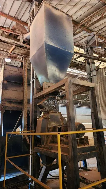 Foto 6 de Armazém / Galpão para alugar, 600m2 em Itumbiara - GO