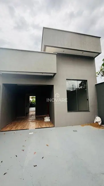 Foto 1 de Casa com 2 quartos para alugar, 180m2 em Itumbiara - GO