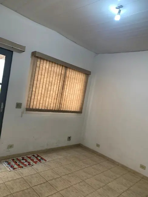 Casa com 2 quartos à venda, 90m2 em Alto da Lapa, São Paulo - SP - imagem 5 Foto 5 de Casa com 2 quartos à venda, 90m2 em Alto da Lapa, São Paulo - SP