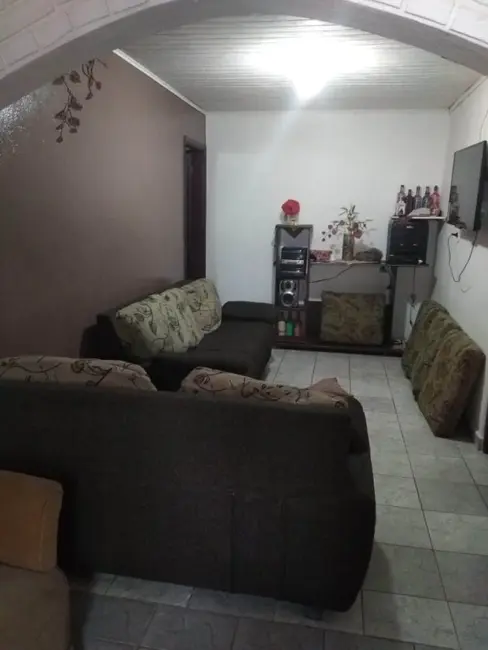 Foto 1 de Casa de Condomínio com 2 quartos à venda, 100m2 em Mongagua - SP