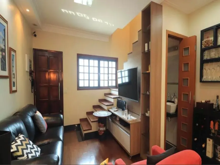 Sobrado com 2 quartos à venda, 122m2 em Vila Scarpelli, Santo Andre - SP - imagem 8 Foto 8 de Sobrado com 2 quartos à venda, 122m2 em Vila Scarpelli, Santo Andre - SP