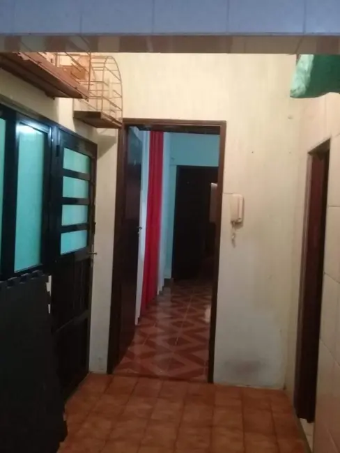 Sobrado com 3 quartos à venda, 240m2 em Vila Bela Vista, Santo Andre - SP - imagem 6 Foto 6 de Sobrado com 3 quartos à venda, 240m2 em Vila Bela Vista, Santo Andre - SP