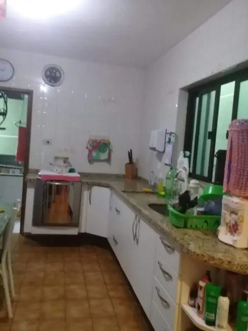 Sobrado com 3 quartos à venda, 240m2 em Vila Bela Vista, Santo Andre - SP - imagem 9 Foto 9 de Sobrado com 3 quartos à venda, 240m2 em Vila Bela Vista, Santo Andre - SP