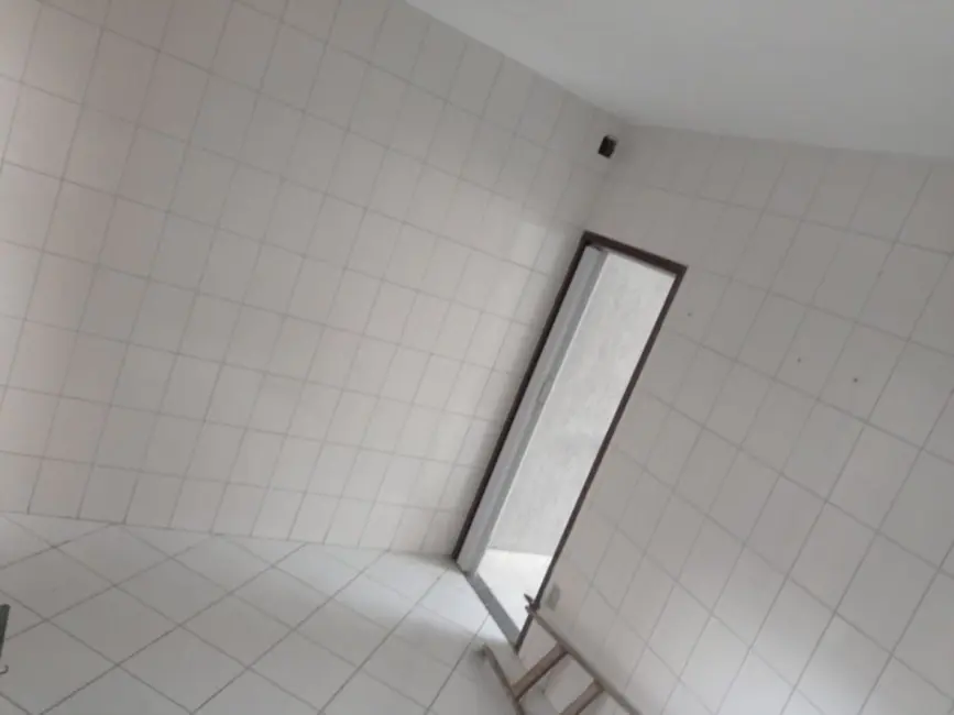 Foto 2 de Casa de Condomínio com 2 quartos à venda, 67m2 em Jardim Las Vegas, Santo Andre - SP