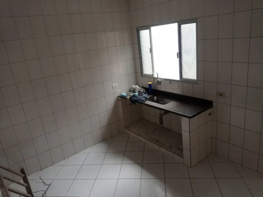 Foto 1 de Casa de Condomínio com 2 quartos à venda, 67m2 em Jardim Las Vegas, Santo Andre - SP