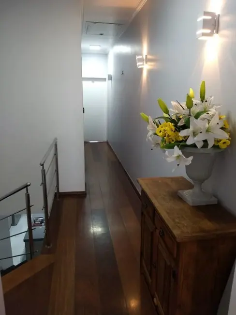Sobrado com 3 quartos à venda, 250m2 em Vila Alpina, São Paulo - SP - imagem 9 Foto 9 de Sobrado com 3 quartos à venda, 250m2 em Vila Alpina, São Paulo - SP
