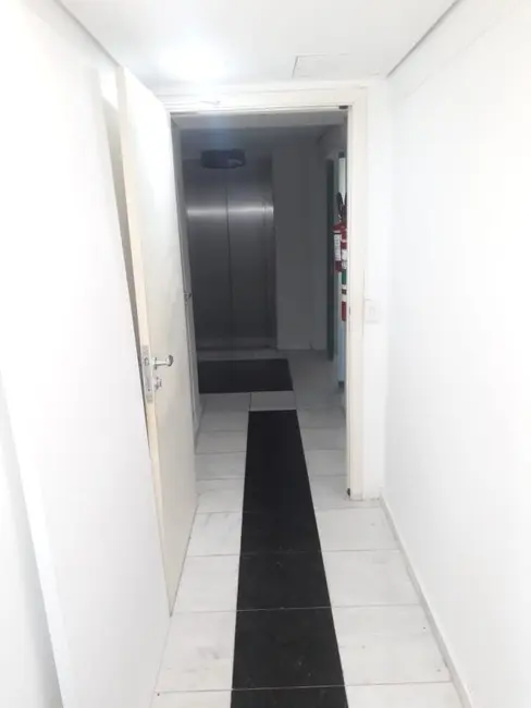 Sala Comercial para alugar, 103m2 em Vila Mariana, São Paulo - SP - imagem 9 Foto 9 de Sala Comercial para alugar, 103m2 em Vila Mariana, São Paulo - SP