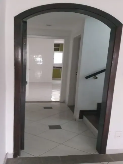 Foto 3 de Sobrado com 3 quartos à venda e para alugar, 210m2 em Osvaldo Cruz, Sao Caetano Do Sul - SP