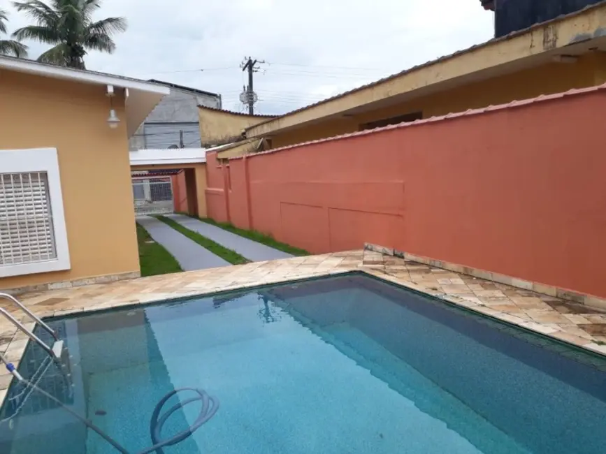 Foto 1 de Casa de Condomínio com 3 quartos à venda, 202m2 em Solemar, Praia Grande - SP