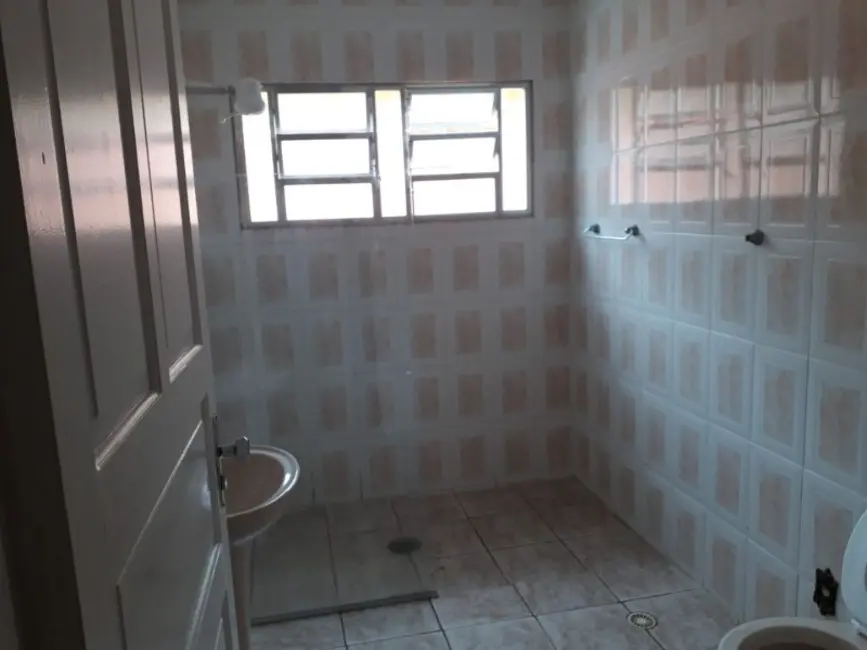 Foto 3 de Casa de Condomínio com 3 quartos à venda, 202m2 em Solemar, Praia Grande - SP