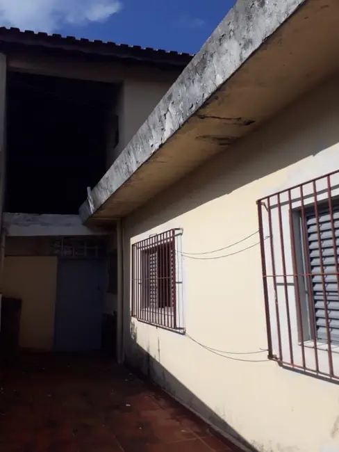 Foto 8 de Sobrado com 3 quartos à venda, 229m2 em Vila Luzita, Santo Andre - SP