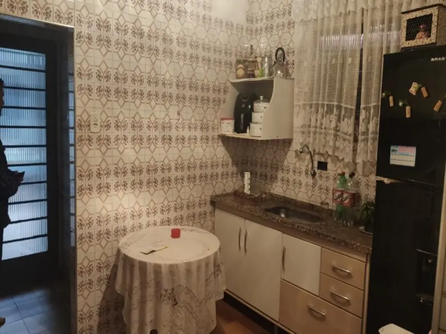 Foto 3 de Casa com 2 quartos à venda, 210m2 em Parque Panamericano, São Paulo - SP