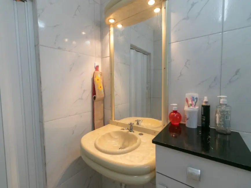 Foto 2 de Casa com 4 quartos à venda, 180m2 em Vila Ema, São Paulo - SP