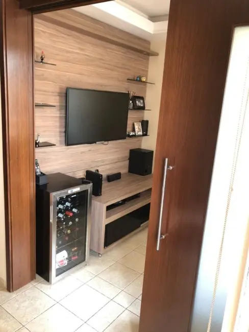 Apartamento com 3 quartos à venda, 61m2 em Ipiranga, São Paulo - SP - imagem 3 Foto 3 de Apartamento com 3 quartos à venda, 61m2 em Ipiranga, São Paulo - SP
