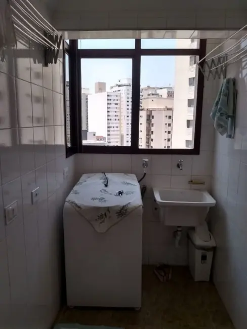 Apartamento com 3 quartos à venda, 130m2 em Aclimação, São Paulo - SP - imagem 4 Foto 4 de Apartamento com 3 quartos à venda, 130m2 em Aclimação, São Paulo - SP