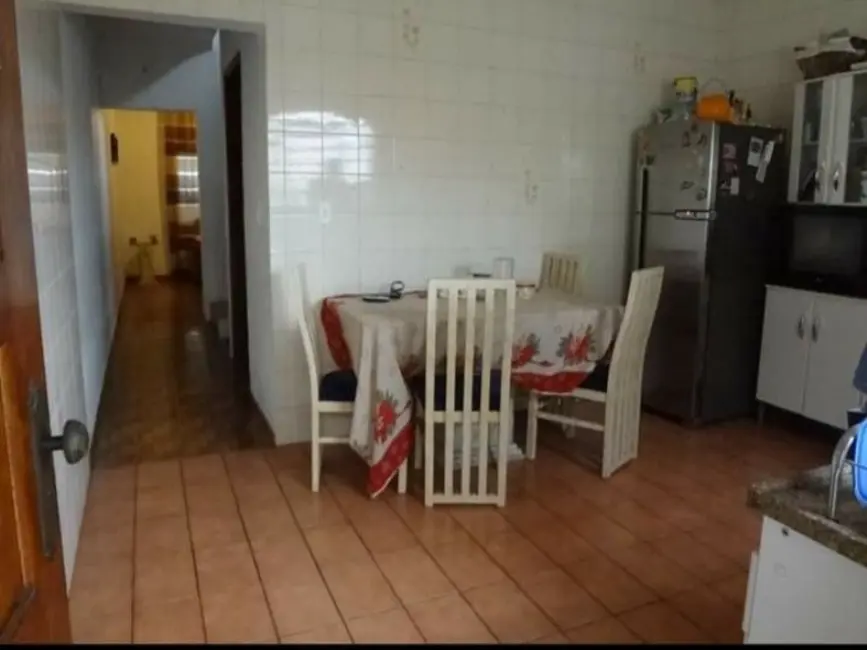 Foto 2 de Sobrado com 2 quartos à venda, 170m2 em Vila Luzita, Santo Andre - SP