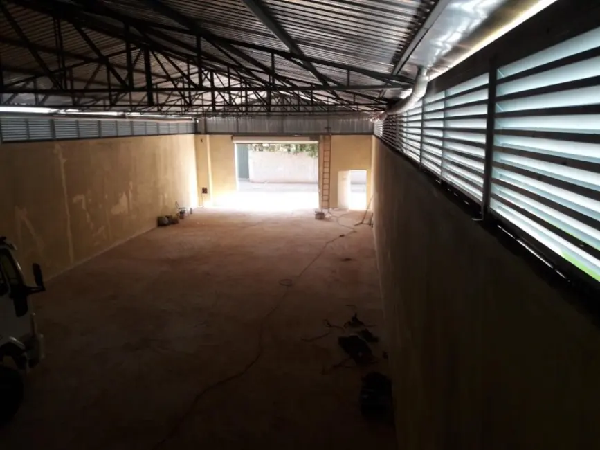 Foto 3 de Armazém / Galpão à venda, 320m2 em Jardim Leocádia, Sorocaba - SP