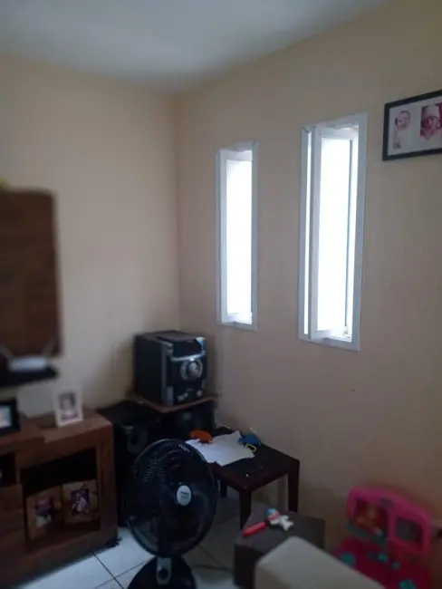 Foto 9 de Casa de Condomínio com 2 quartos à venda, 75m2 em Mongagua - SP