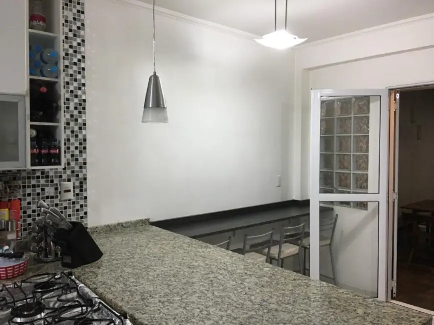 Foto 5 de Casa de Condomínio com 3 quartos à venda, 260m2 em Jardim Guairaca, São Paulo - SP