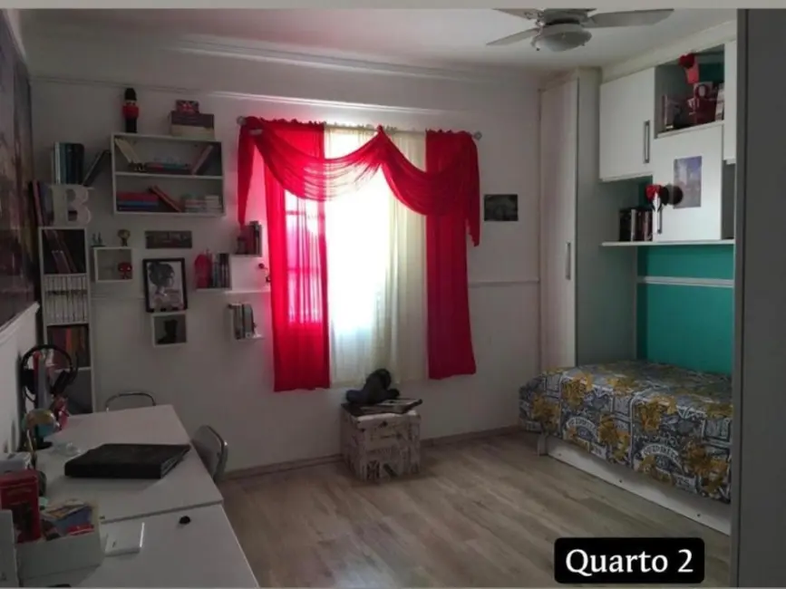 Foto 8 de Casa de Condomínio com 3 quartos à venda, 260m2 em Jardim Guairaca, São Paulo - SP