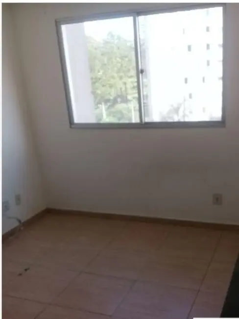 Foto 2 de Apartamento com 2 quartos à venda, 45m2 em Parque São Vicente, Maua - SP