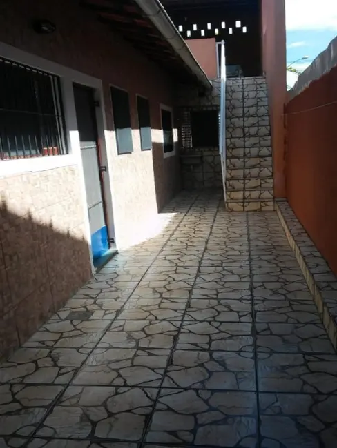 Foto 1 de Casa de Condomínio com 3 quartos à venda, 150m2 em Itanhaem - SP