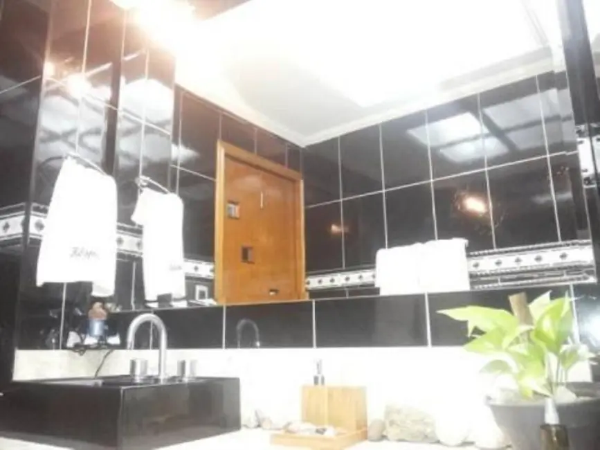 Foto 3 de Kitnet com 1 quarto à venda, 28m2 em República, São Paulo - SP