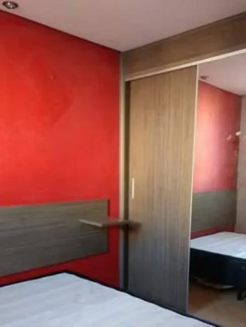 Foto 3 de Apartamento com 2 quartos à venda, 44m2 em Sítio Pinheirinho, São Paulo - SP
