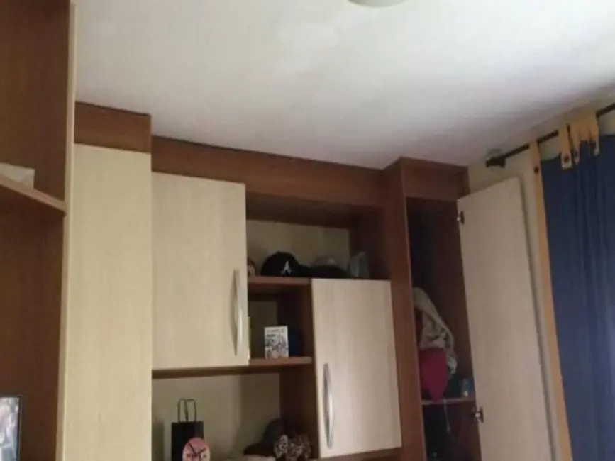 Sobrado com 3 quartos à venda, 180m2 em Vila Scarpelli, Santo Andre - SP - imagem 4 Foto 4 de Sobrado com 3 quartos à venda, 180m2 em Vila Scarpelli, Santo Andre - SP