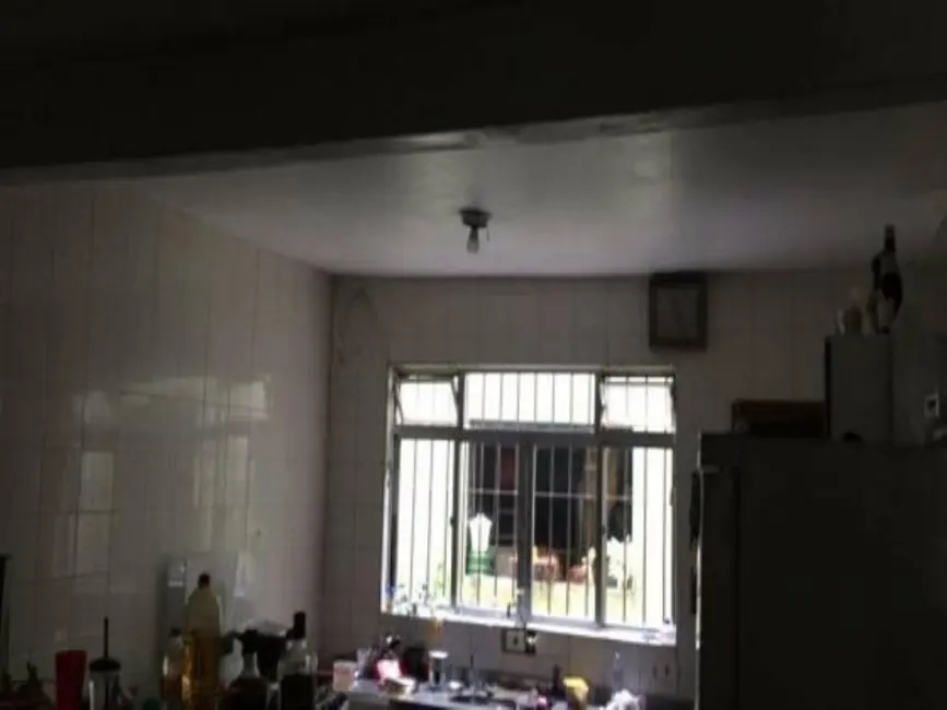 Sobrado com 3 quartos à venda, 180m2 em Vila Scarpelli, Santo Andre - SP - imagem 5 Foto 5 de Sobrado com 3 quartos à venda, 180m2 em Vila Scarpelli, Santo Andre - SP