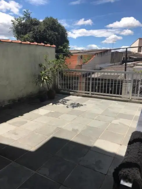 Sobrado com 3 quartos à venda, 180m2 em Vila Scarpelli, Santo Andre - SP - imagem 9 Foto 9 de Sobrado com 3 quartos à venda, 180m2 em Vila Scarpelli, Santo Andre - SP