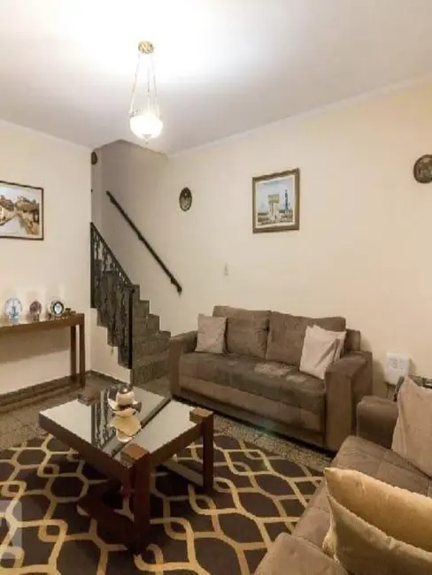 Sobrado com 3 quartos à venda, 168m2 em Jardim Bom Clima, Guarulhos - SP - imagem 7 Foto 7 de Sobrado com 3 quartos à venda, 168m2 em Jardim Bom Clima, Guarulhos - SP