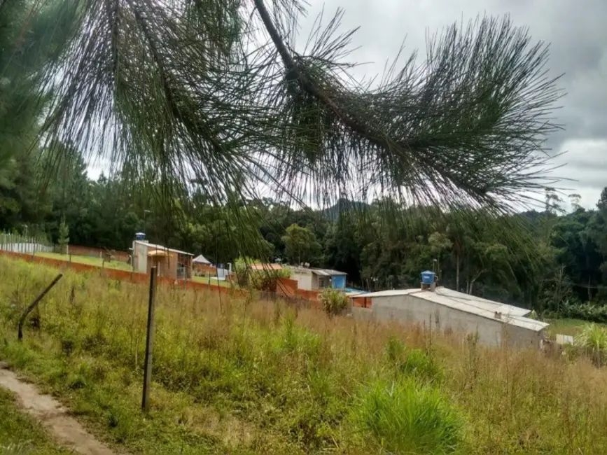 Terreno / Lote à venda, 1008m2 em Engenheiro Marsilac, São Paulo - SP - imagem 5 Foto 5 de Terreno / Lote à venda, 1008m2 em Engenheiro Marsilac, São Paulo - SP