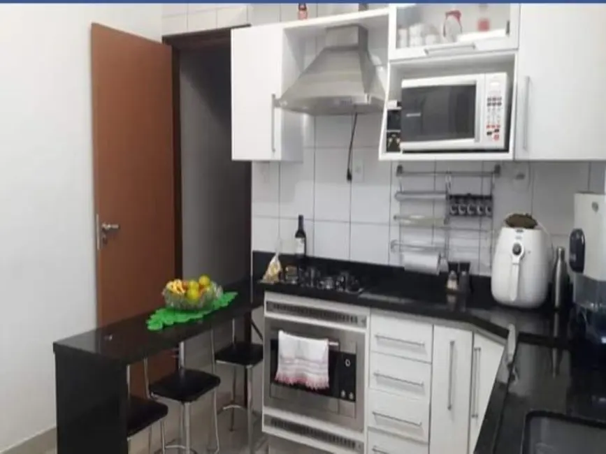 Foto 2 de Casa de Condomínio com 3 quartos à venda, 150m2 em Parque São Lucas, São Paulo - SP