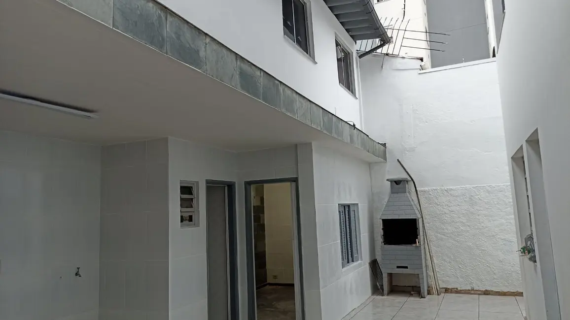 Foto 4 de Casa com 3 quartos à venda, 250m2 em Cidade Vargas, São Paulo - SP