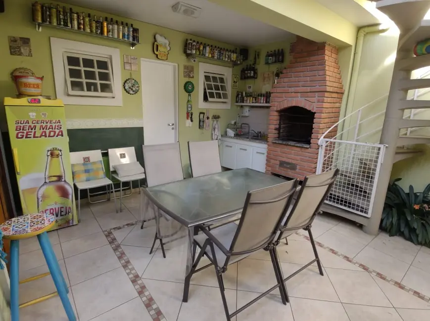 Foto 3 de Casa com 3 quartos à venda, 295m2 em Vila Zelina, São Paulo - SP