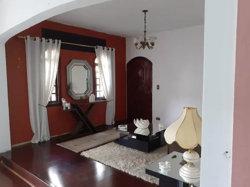 Foto 3 de Casa com 3 quartos à venda, 230m2 em Horto Florestal, São Paulo - SP