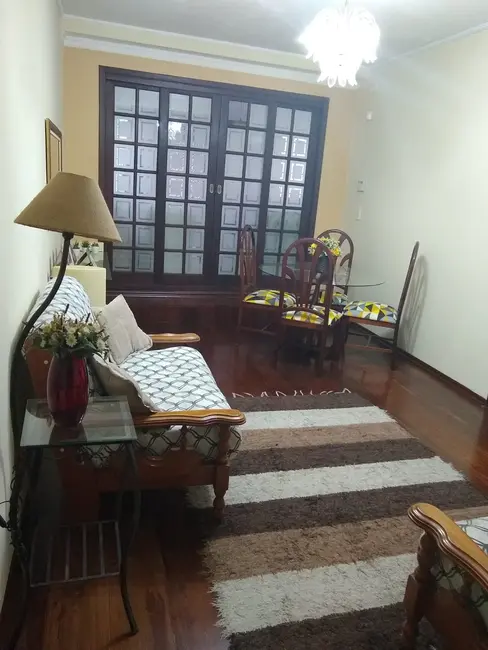 Foto 3 de Casa com 3 quartos à venda, 220m2 em Vila Mazzei, São Paulo - SP