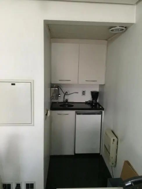Sala Comercial à venda, 33m2 em Moema, São Paulo - SP - imagem 8 Foto 8 de Sala Comercial à venda, 33m2 em Moema, São Paulo - SP