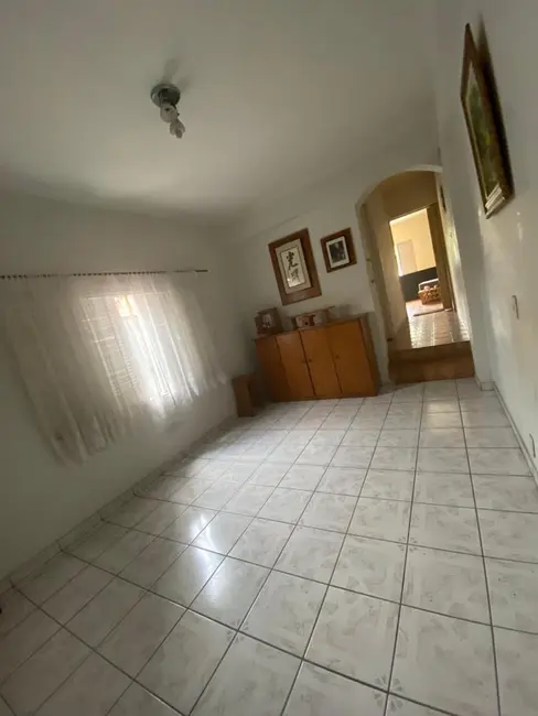 Foto 1 de Casa com 4 quartos à venda, 220m2 em Santa Paula, Sao Caetano Do Sul - SP